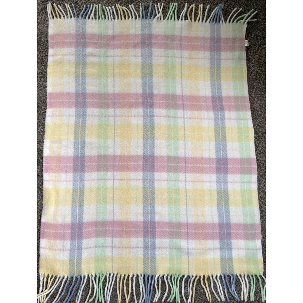 Vintage Baby Blanket Acrylic  Pastel Plaid‎ Thick Fringe Pink Blue Yellow Green